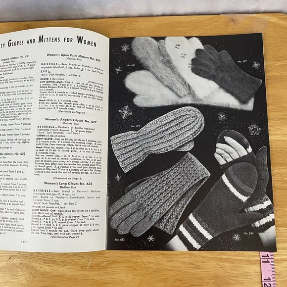 Vintage 1953 Patterns Gloves and Mittens Bernhard Ulmann Knit Crochet - Picture 4 of 6